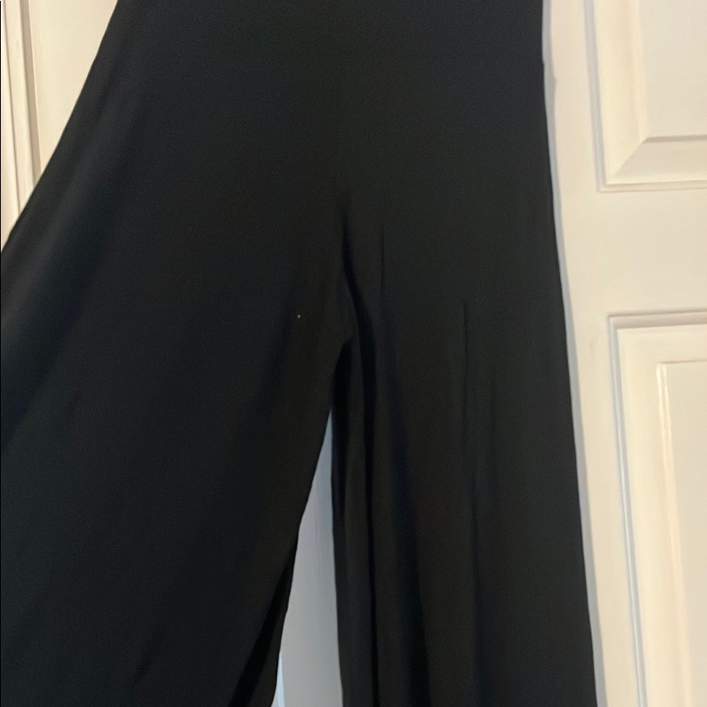 Elegant Black Women's Pants - Picture 2 of 4